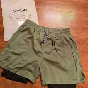 Asentials Men’s Shorts